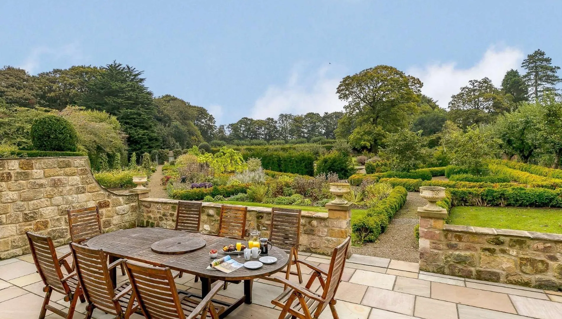 5 Bed In Markington 83892 Bishop Thornton 0*,  United Kingdom