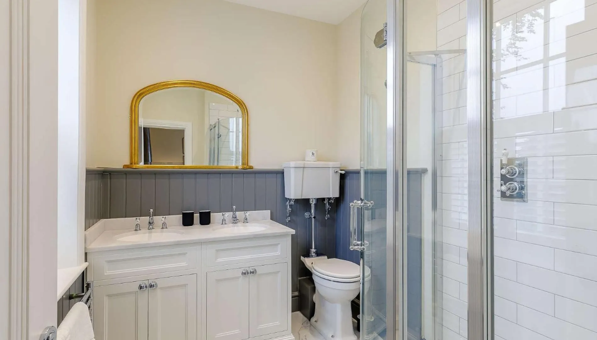 Holiday home 5 Bed In Markington 83892 Bishop Thornton
